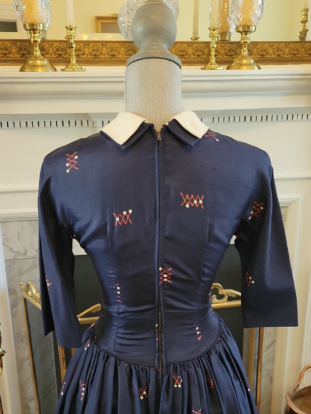 1950's Luncheon Dress - Picture 7 of 11